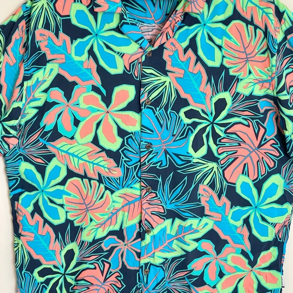 Party Pants Neon Palm Leaf Tropical Hawaiian Button Down Shirt Men’s size Large